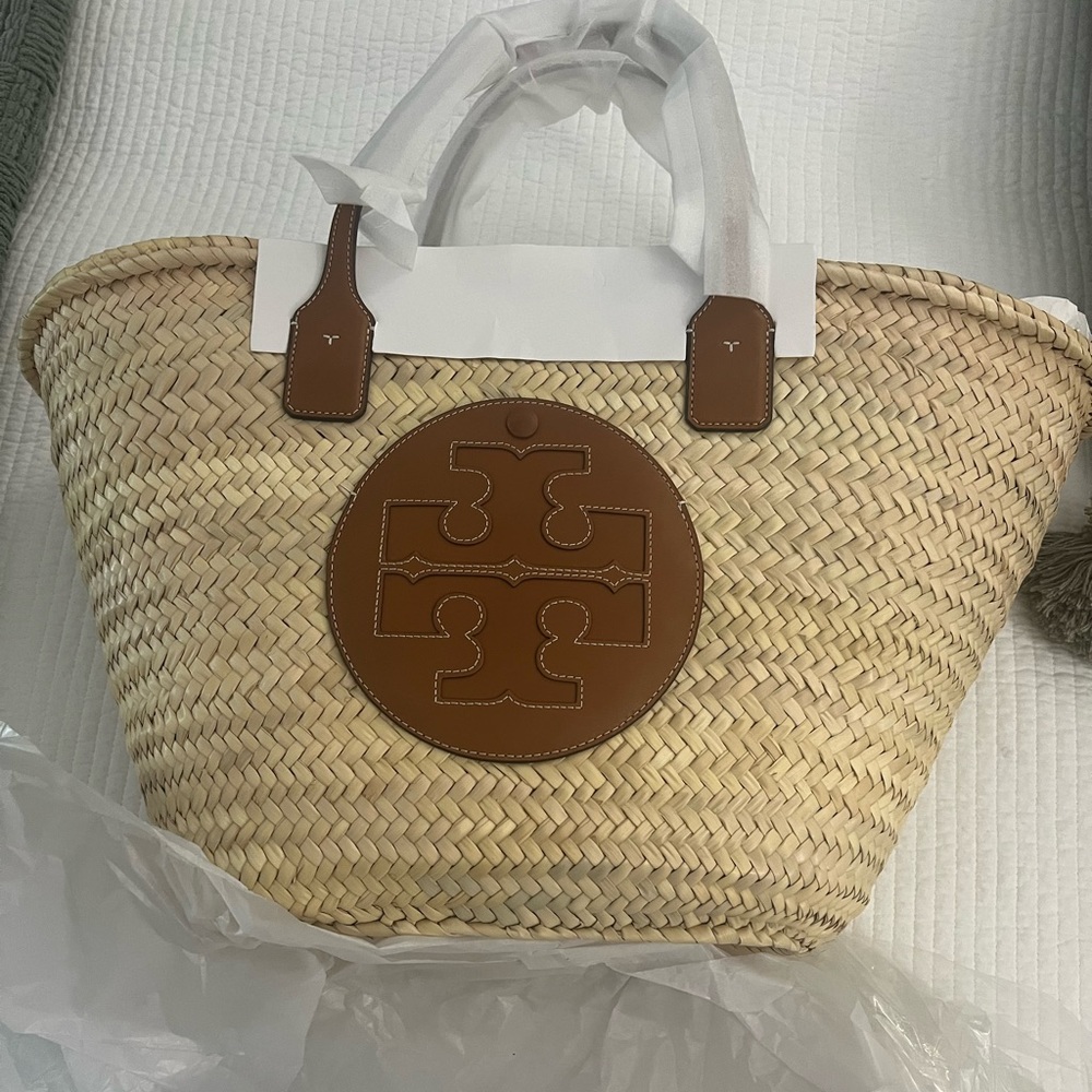 New with tags - Tory Burch Tan Straw Basket Tote Bag -LARGE